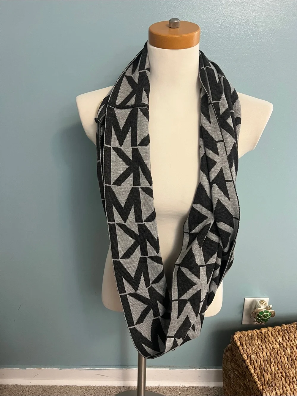 Michael Michael Kors Black & Gray Signature Infinity Scarf